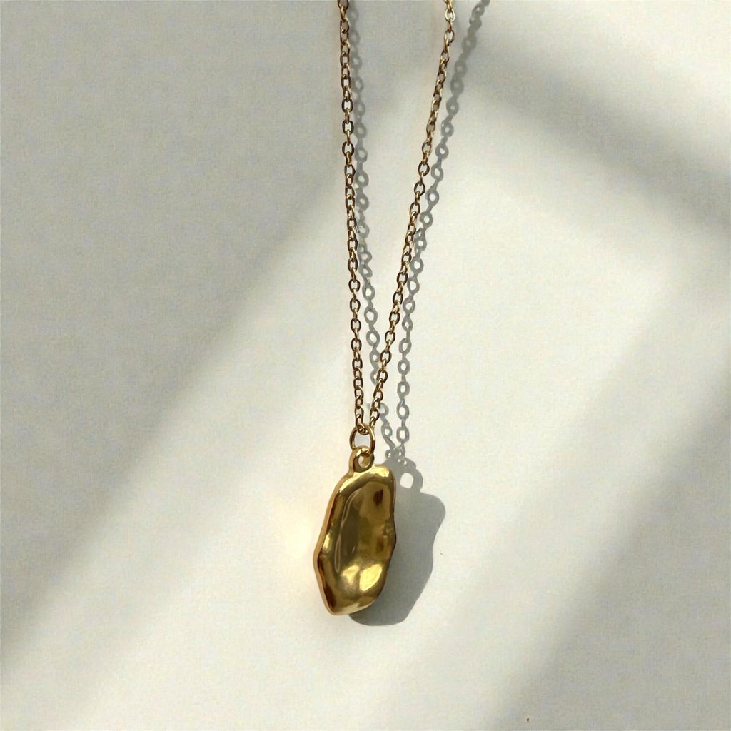 Lume Necklace