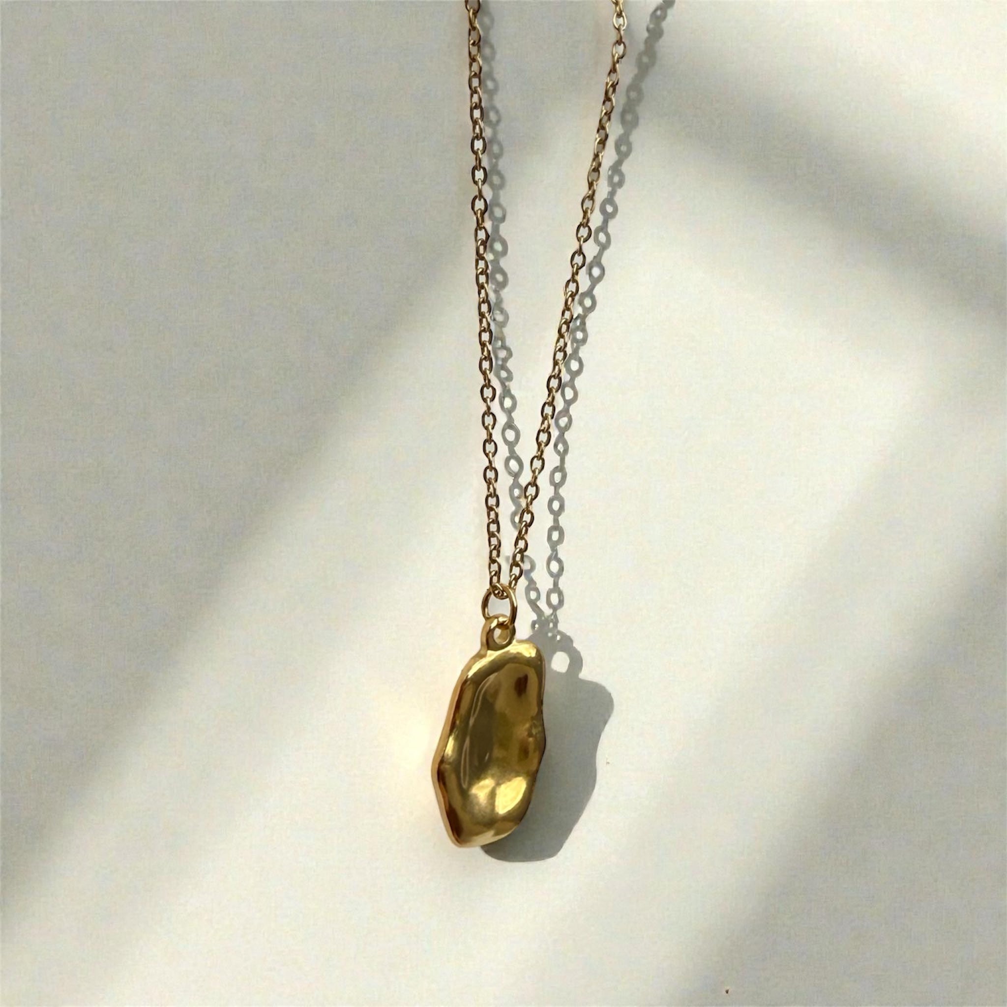 Lume Necklace