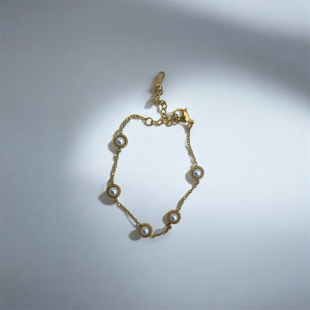 Pearl Orbit Bracelet